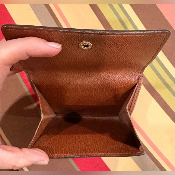 Authentic Vintage Louis Vuitton Compact Wallet - Picture 12 of 13